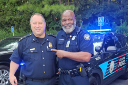 D'ici et ailleurs : les mille vies de Josué Blocus, boxeur devenu policier à Atlanta
