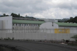 Vingt-sept détenus de la prison de Majicavo de Mayotte transférés vers La Réunion