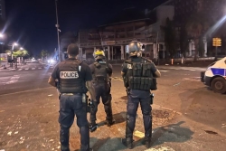 Des barrages enflammés à Sainte-Rose et à Pointe-à-Pitre, la nuit dernière