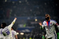 Football : le Guadeloupéen Alexandre Lacazette laisse entrevoir un départ de Lyon à la fin de la saison