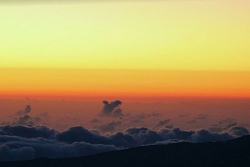 La Réunion : des nuages et de la pluie sur les hauts et l'Est, du soleil dans l'Ouest