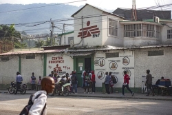 Haïti : Médecins Sans Frontières suspend ses activités à Port-au-Prince, dans l’actuel contexte d’insécurité