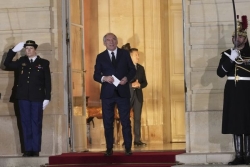 "Sauvons les Calédoniens de la crise humanitaire et économique" : Nicolas Metzdorf et Georges Naturel adressent une tribune au nouveau Premier ministre