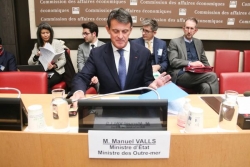 Le projet de loi d'urgence pour Mayotte adopté en commission à l'Assemblée