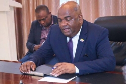 Projet de base militaire à Mayotte, une annonce qui crispe Moroni