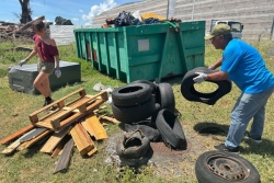 Opérations de nettoyage post-Garance sur le littoral Nord de La Réunion