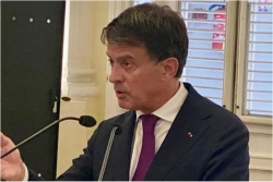 Manuel Valls annonce un projet de loi contre la vie chère en Outre-mer depuis la Martinique