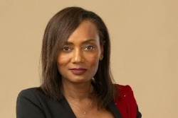 "Notre boussole est simple : défendre et porter les intérêts des Mahorais", Kassandra Chanfi élue présidente du Modem à Mayotte