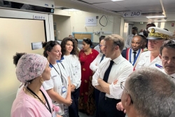 Emmanuel Macron à Mayotte : un détour par le centre hospitalier pour constater le manque de professionnels de santé