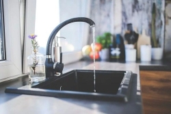 Deshaies : l'interdiction de consommer l'eau est levée annonce l'ARS