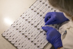 Covid : un nouveau variant échappant aux vaccins relance l’épidémie en Chine et débarque en France