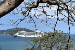 Opération Allo Impôts, matinée d'informations sur la loi de reconstruction de Mayotte, et escale d'un bateau de croisière, l'actualité de ce lundi 26 mai