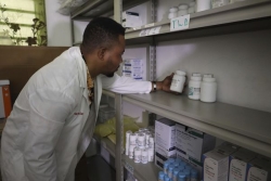 Les Haïtiens vivant avec le VIH ne se cachent plus pour dénoncer publiquement les coupes budgétaires de l'USAID et la diminution des médicaments