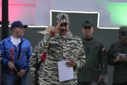 Élections au Venezuela : victoire de Nicolas Maduro, en l'absence de l'opposition