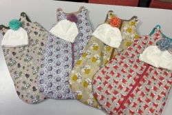 Dans l’Est, des lycéens élaborent des gigoteuses pour les tout petits bébés de l’hôpital