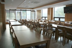 Établissements scolaires : pas de repas à la cantine ce lundi, à Fort-de-France