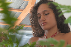 PORTRAITS. Miss Tahiti 2025 : Tepoe Faua candidate n°7, une assistante juridique passionnée d'arts