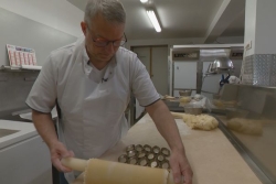 “Je suis né dans les gâteaux” : Christophe Guillard, témoin d’un savoir-faire familial