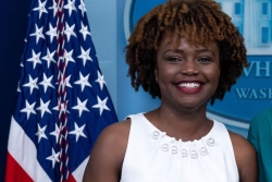 Karine Jean-Pierre, l'ancienne porte-parole de Joe Biden quitte le Parti démocrate