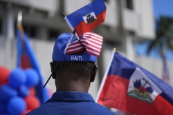 Des Haïtiens consternés après la décision américaine de fermer ses frontières
