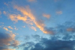 Météo : un vendredi partagé entre nuages et éclaircies