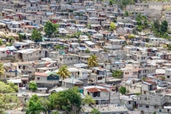Haïti: "au moins 2.680 personnes tuées" dans les violences entre janvier et mai selon l'ONU