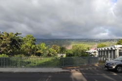 La Réunion : une journée lumineuse, malgré des nuages sur les hauts l'après-midi