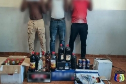 Comores : trois contrebandiers interpellés avec des bouteilles d'alcool