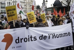 Racisme : en France, la tolérance envers les minorités résiste, malgré un contexte politique "sous tension", pointe un rapport de la CNCDH