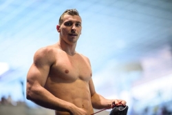 Natation : nouvel exploit pour le Calédonien Maxime Grousset, qui redevient champion de France du 50 m nage libre