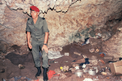 Décès du général Vidal, chef de l'opération de libération des otages à Ouvéa en Nouvelle-Calédonie en 1988