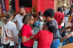 VIDÉO. Grève au Sermac : un accord de principe négocié, l'espoir d'une sortie de crise