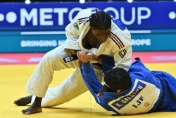 "Je suis déçu", le Martiniquais Joan-Benjamin Gaba réagit après la défaite des Bleus en repêchage aux
Mondiaux de judo