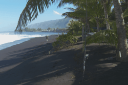 Fin de l'alerte pour forte houle, les plages publiques rouvertes