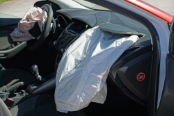 Airbags Takata : l'UFC Que Choisir dénonce l'"improvisation la plus totale"