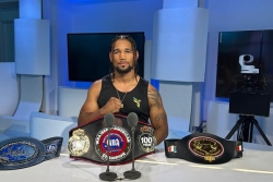 [VIDEO] Le champion de boxe Léonardo Mosquéa en Guyane pour se ressourcer