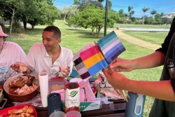 Mois des fiertés : un pique-nique organisé à Nouméa pour arborer les couleurs LGBTQIA+