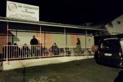 Saint-Denis : des parents d’élèves campent une nuit entière pour obtenir une place en garderie