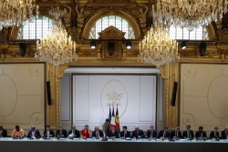 Emmanuel Macron ouvre le sommet sur l'avenir de la Nouvelle-Calédonie à l’Élysée