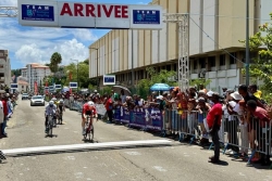 REPLAY. Tour cycliste de Martinique 2025 :  Eric Weckerle remporte la 2ème étape à Fort-de-France
