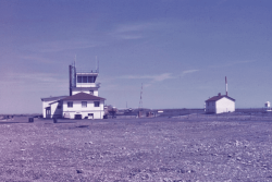 La météo à travers le temps : les stations de 1865 à nos jours à Saint-Pierre et Miquelon (1/5)