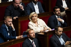 Accord Nouvelle-Calédonie : le Rassemblement national pourrait ne pas voter la modification de la Constitution
