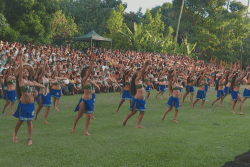 La troupe Hei Tahiti encore plus magique sur le marae Ārahurahu