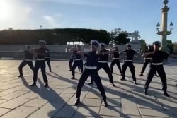 14 juillet : le haka des Tahitiens de la police nationale