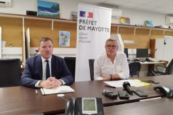 Naufrage mortel d'un kwassa : le préfet de Mayotte et le procureur de la République reviennent sur le drame