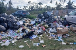 Dépôts sauvages au quartier de la mangrove à Mramadoudou