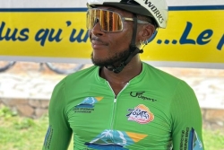 CLASSEMENT. Tour cycliste de Marie-Galante 2025 : Et de 2 pour Damien Urcel qui s'impose au sprint à Capesterre après un duel avec le maillot jaune, Benjamin Le Ny