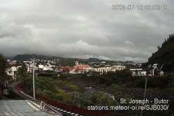 La Réunion : un front froid, ses nuages et ses averses, dégrade le temps du Sud au Nord