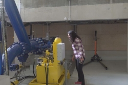Alimentée par le basculement des eaux, la microcentrale hydroélectrique de la rivière des Galets inaugurée