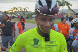 Le Grand Prix Cycliste de la CACL 2025 remporté par Lauyck Dantin de l'Espoir Cycliste Guyanais